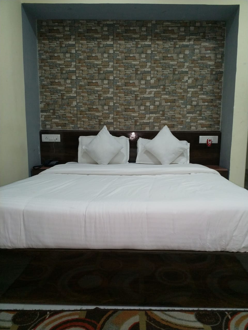 Deluxe Room, Hill View | Blackout drapes, soundproofing, iron/ironing board (on request)