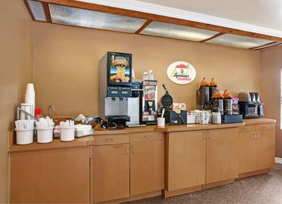 Free daily on-the-go breakfast