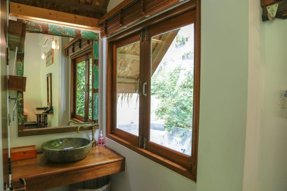 Garden villa | Bathroom sink