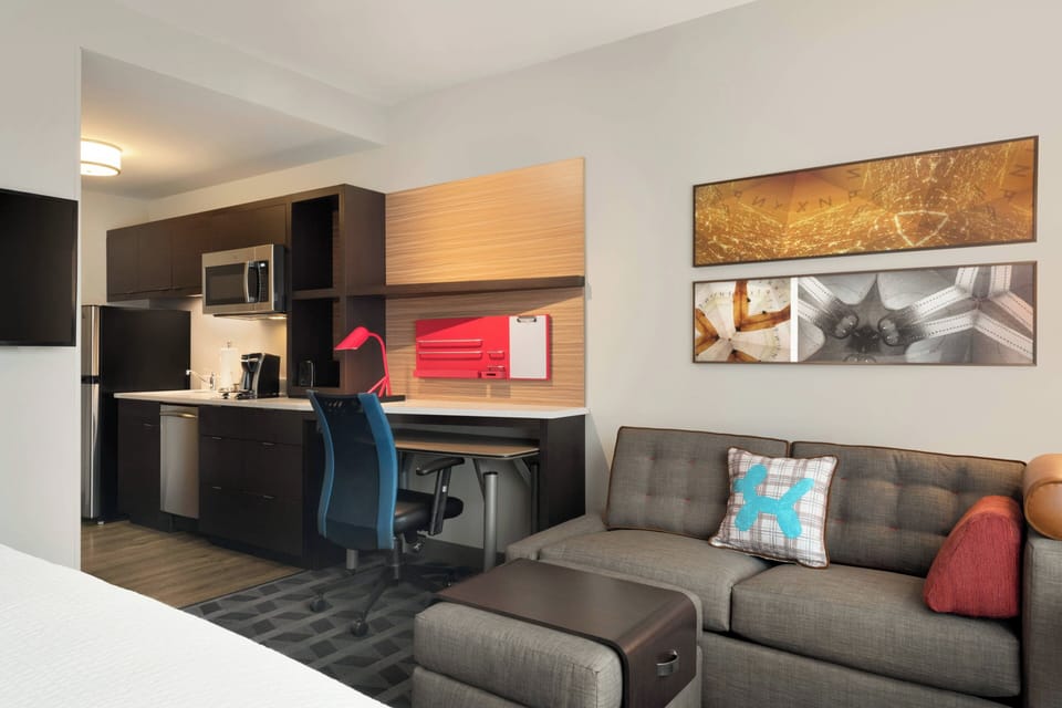 In-room safe, iron/ironing board, cribs (surcharge), WiFi (free)