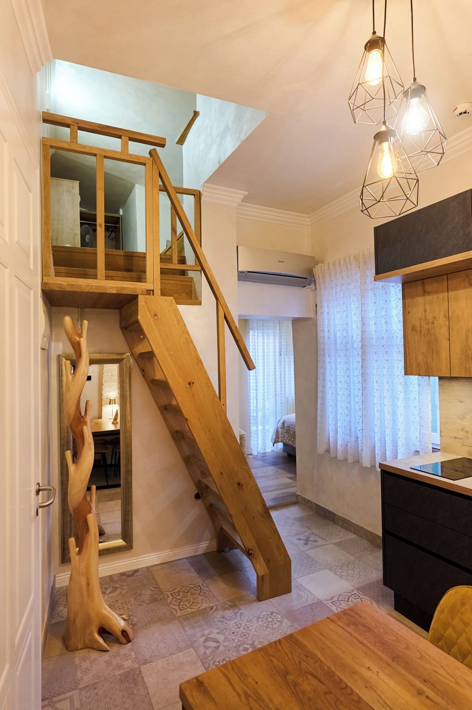 Superior Apartment | Minibar, in-room safe, desk, laptop workspace