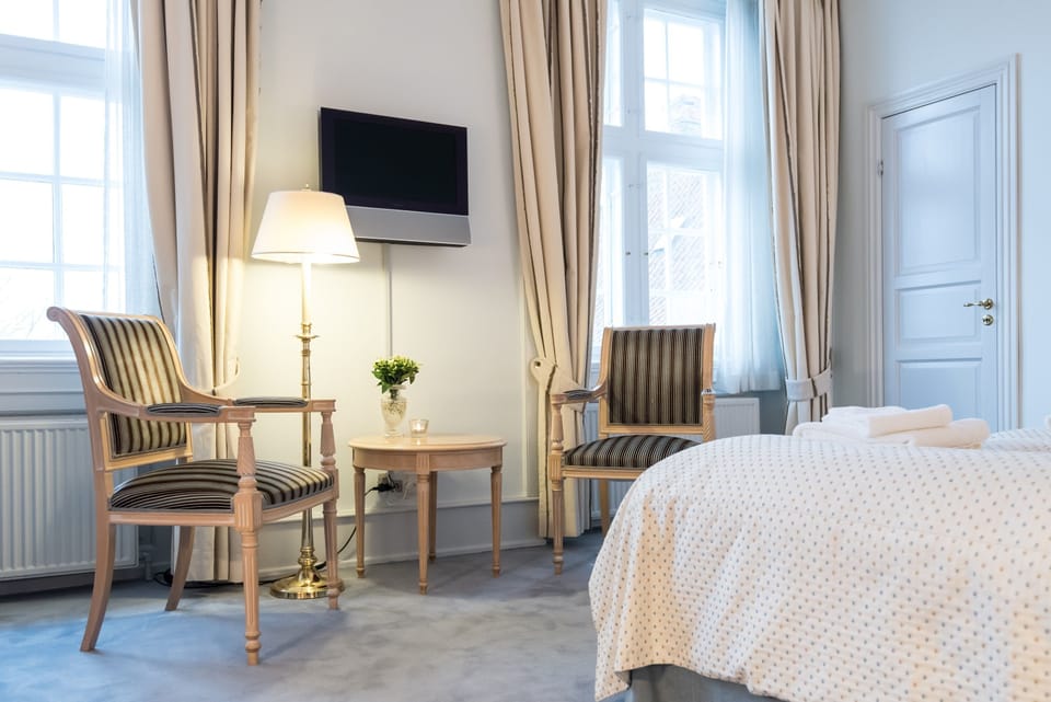 Superior Double Room | Premium bedding, individually decorated, individually furnished, desk