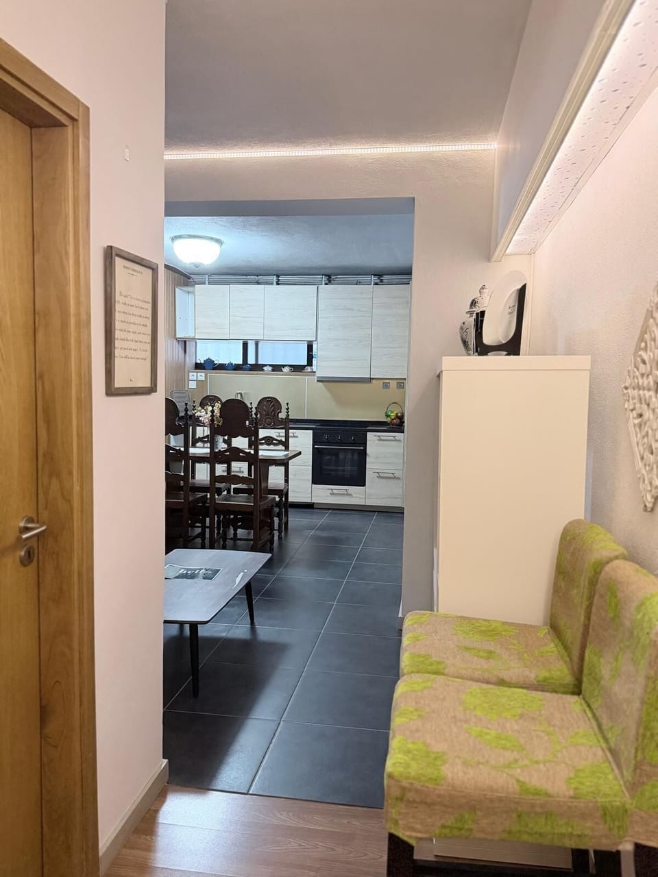 Family Studio Suite, 1 Double Bed | Living area