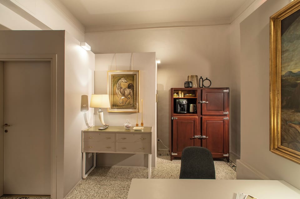 Double Room | Living area | TV
