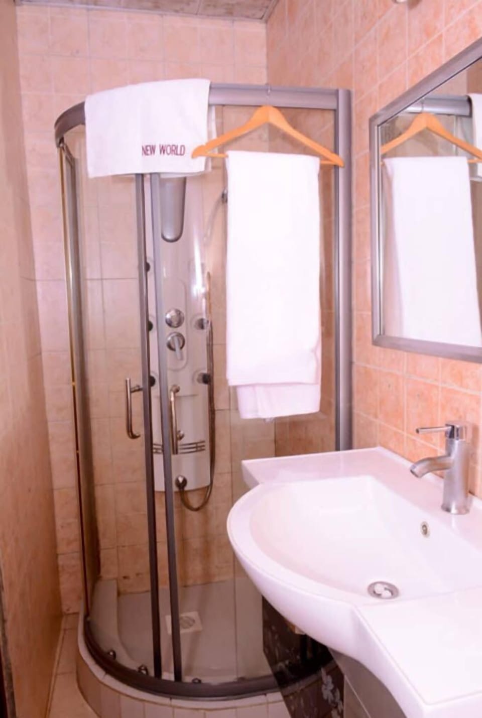 Shower, free toiletries, bathrobes, slippers