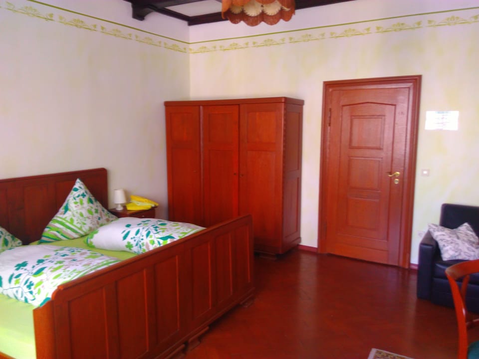Standard Double Room, Private Bathroom | WiFi