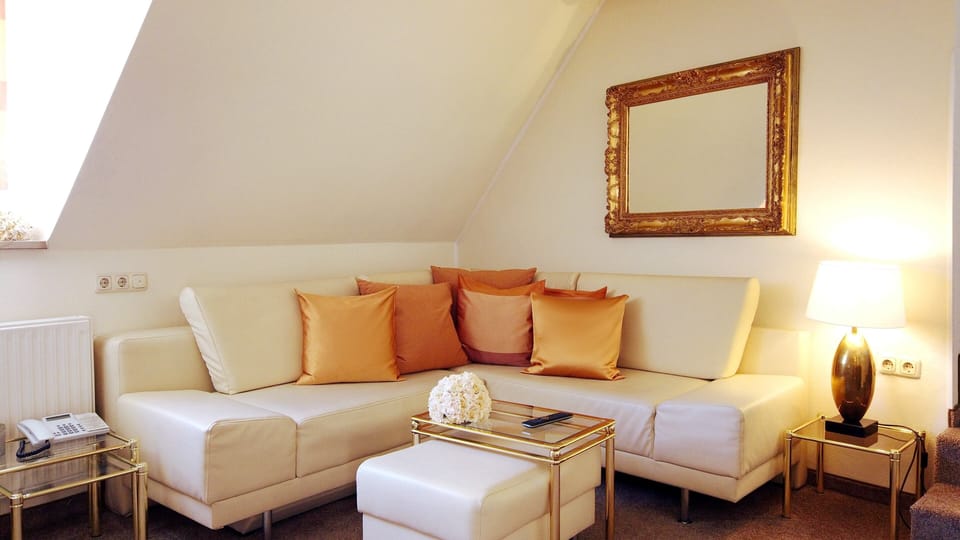 Standard Double Room | Living area