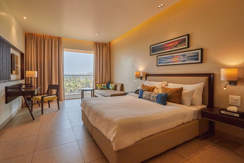 In-room safe, desk, blackout drapes, soundproofing