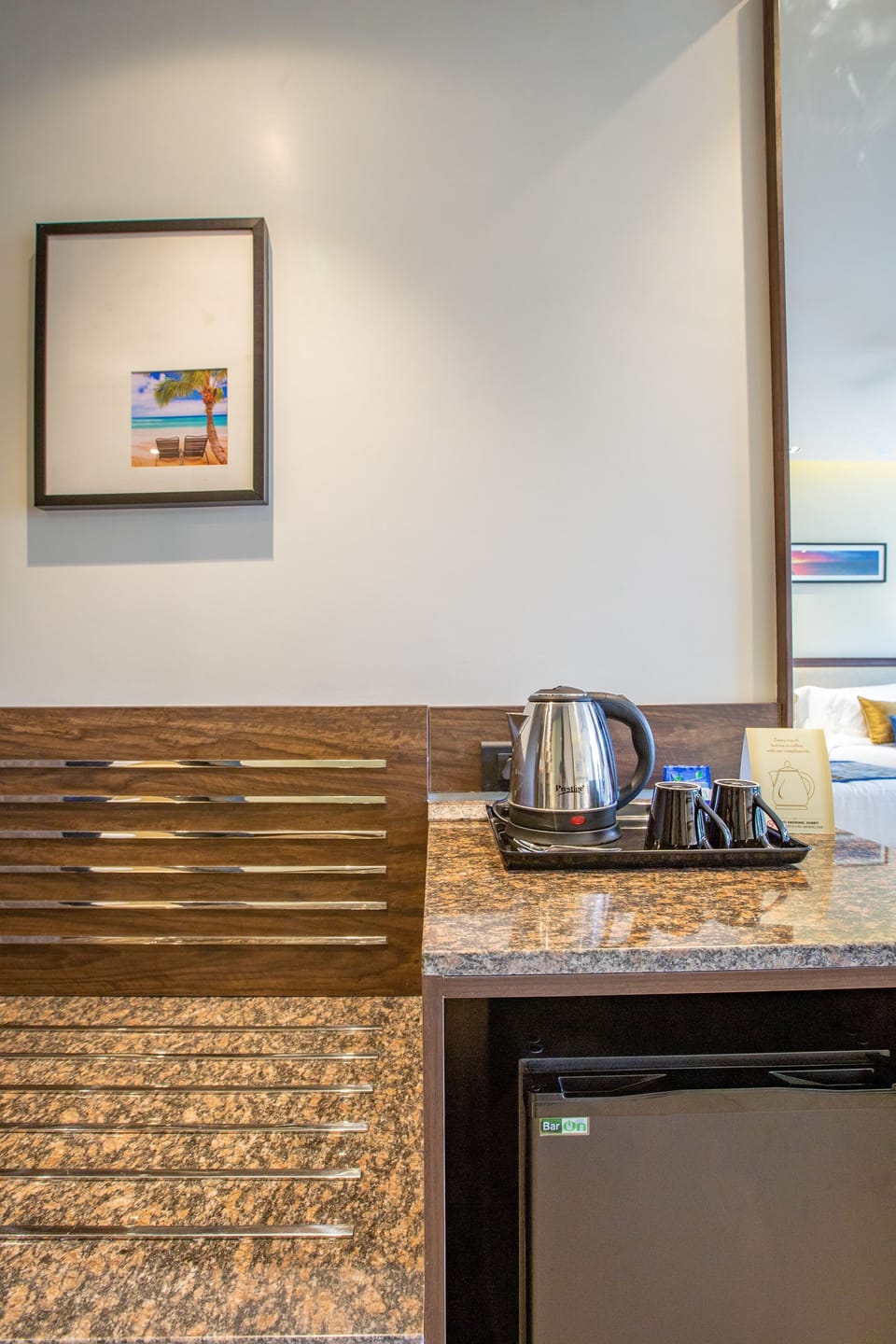 Premier Double Room, 1 King Bed, Accessible, Non Smoking | Room amenity