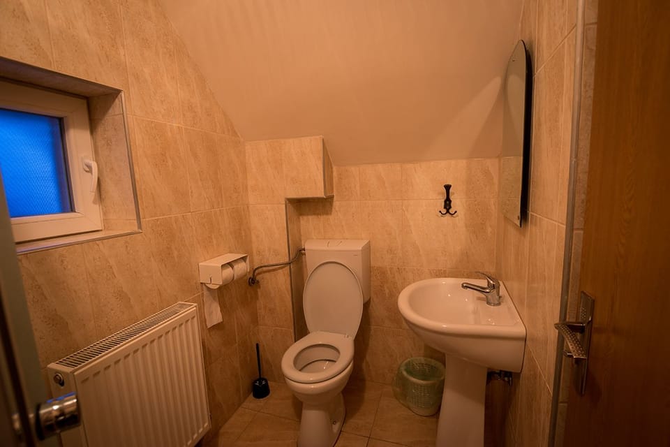 Basic Double Room, Mountain View | Bathroom amenities | Deep soaking tub, free toiletries, towels