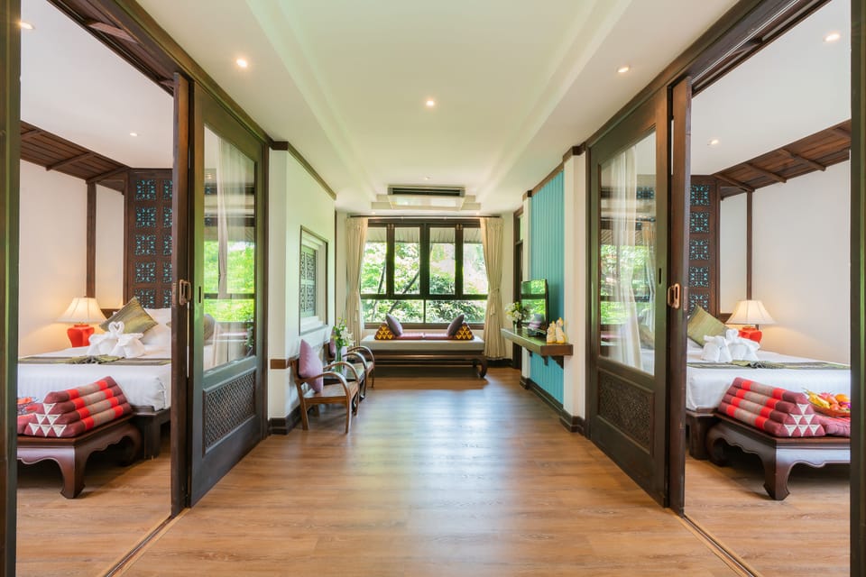 2 Bedroom Villa | Living area | 32-inch LCD TV with cable channels, TV