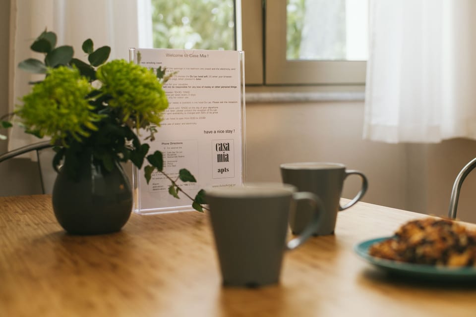 Apartment | Premium bedding, in-room safe, iron/ironing board, free WiFi
