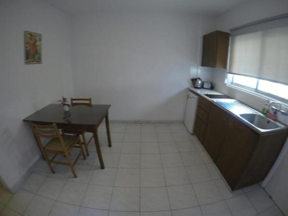 Microwave, stovetop, coffee/tea maker, electric kettle