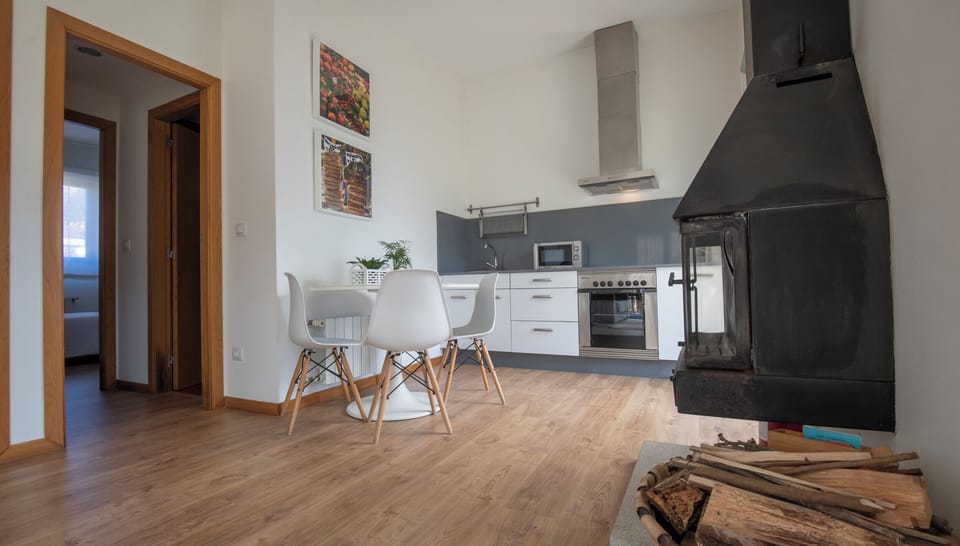 Cabin, 2 Bedrooms (Moucho) | Private kitchen | Full-size fridge, microwave, stovetop, coffee/tea maker