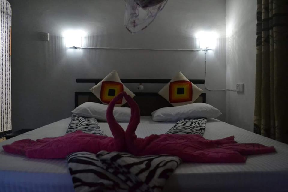 Soundproofing, rollaway beds, free WiFi