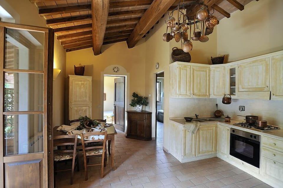 Apartment, 2 Bedrooms, Balcony | Private kitchen | Full-size fridge, oven, stovetop, coffee/tea maker
