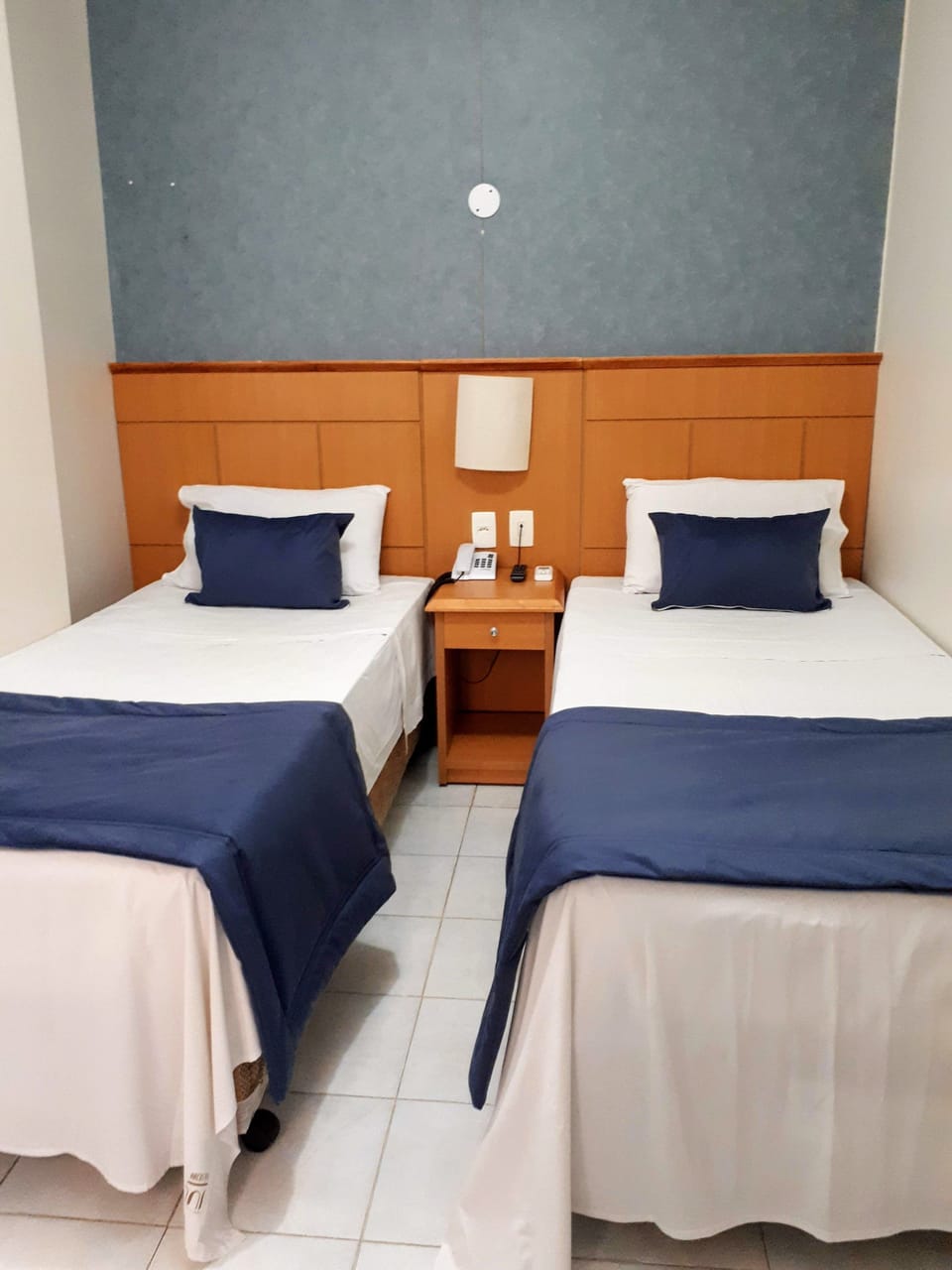 Twin Room, Non Smoking | Minibar, blackout drapes, iron/ironing board, free WiFi