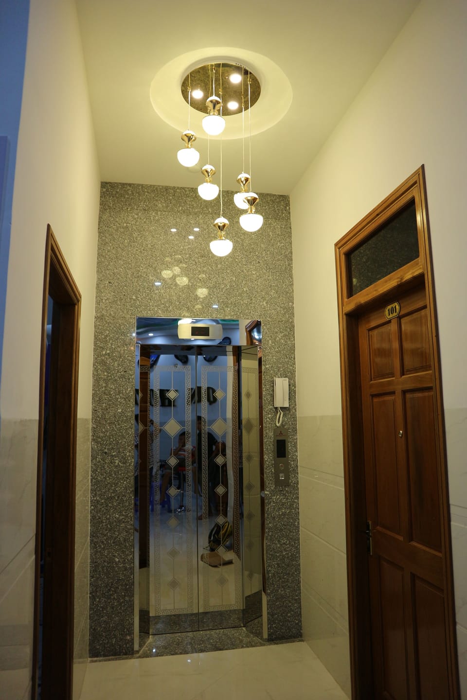 Elevator