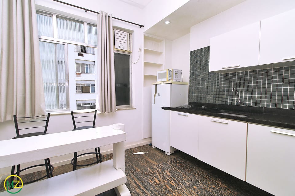 Economy Apartment, Multiple Beds, Non Smoking, Partial Sea View | Private kitchen | Full-size fridge, microwave, stovetop, toaster
