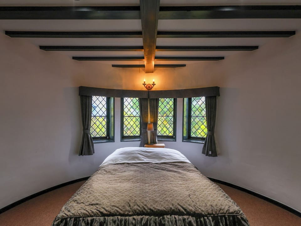 Family Suite | Premium bedding, down comforters, individually furnished, free WiFi