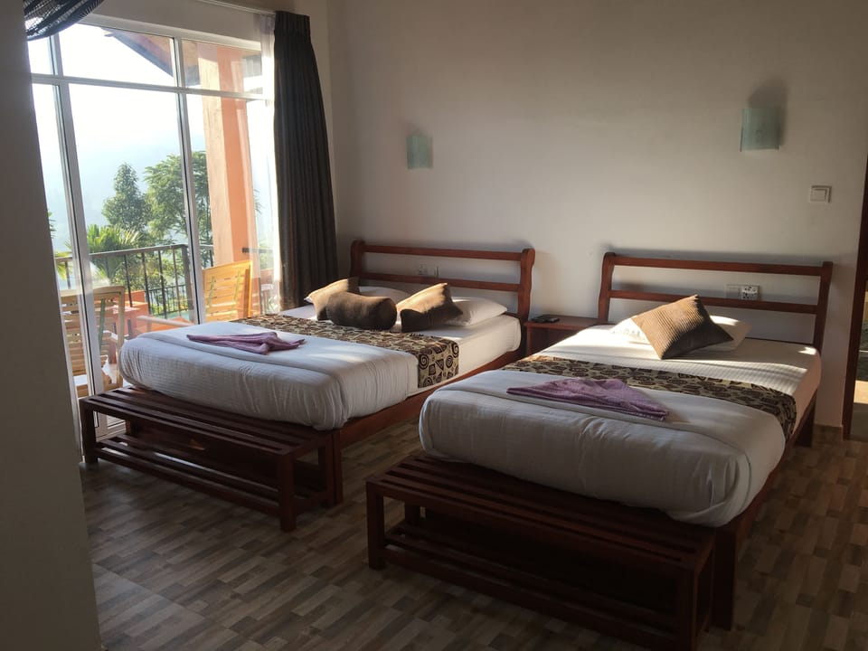 2 bedrooms, premium bedding, memory foam beds, minibar