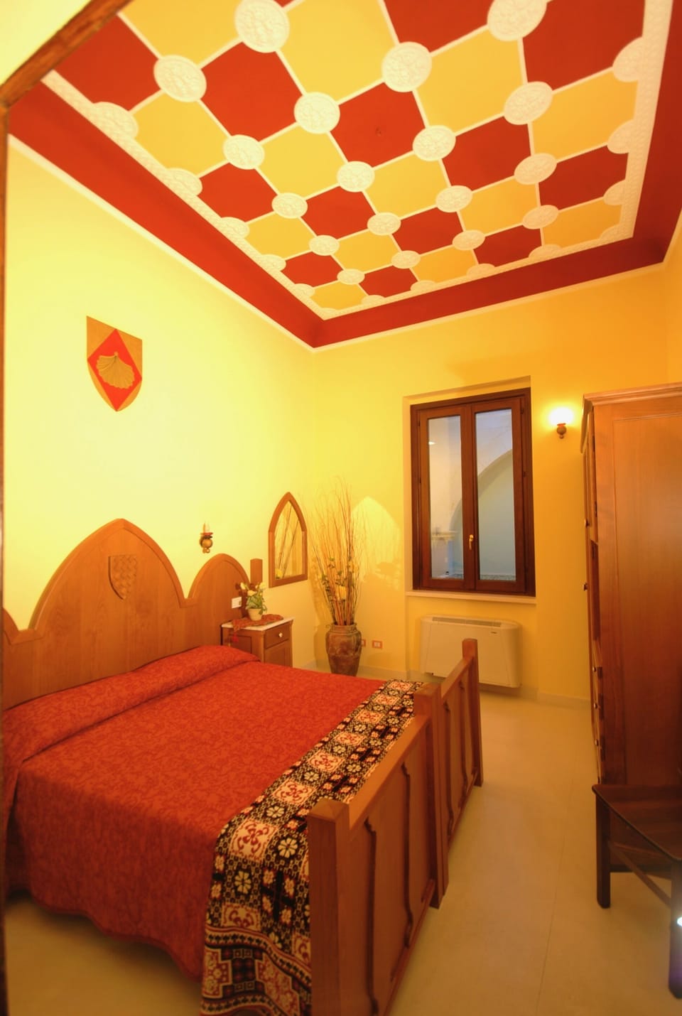 Double or Twin Room | 1 bedroom, in-room safe, desk, soundproofing