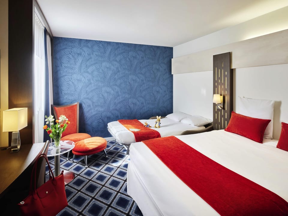 Premium bedding, minibar, in-room safe, desk