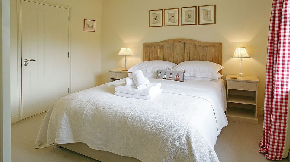 Cottage | Individually decorated, individually furnished, soundproofing