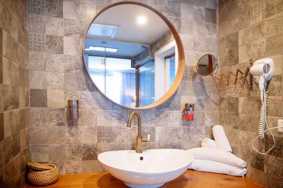 Almog Beach Apartment in Haifa