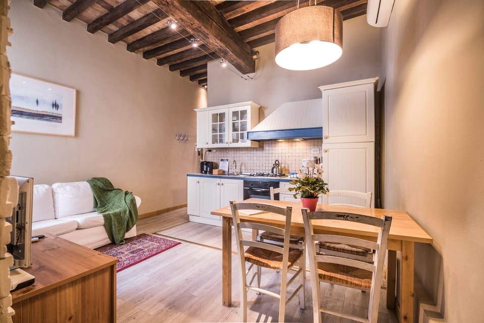Apartment, 2 Bedrooms | In-room dining