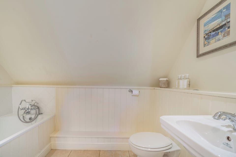 Beachy Barn Cottage in Wealden District