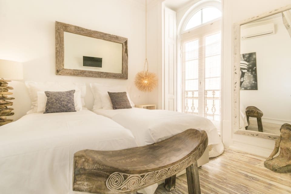 Superior Double or Twin Room | Minibar, in-room safe, individually decorated, individually furnished