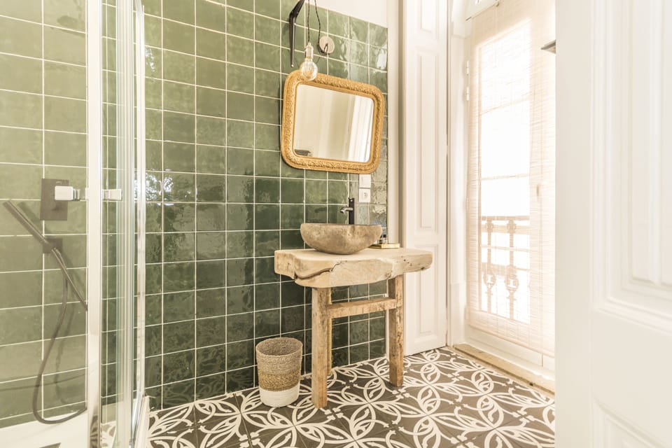 Double or Twin Room | Bathroom | Shower, free toiletries, hair dryer, towels