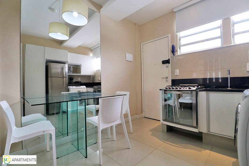 Studio, 1 Double Bed with Sofa bed, Non Smoking | Private kitchen | Full-size fridge, microwave, oven, stovetop