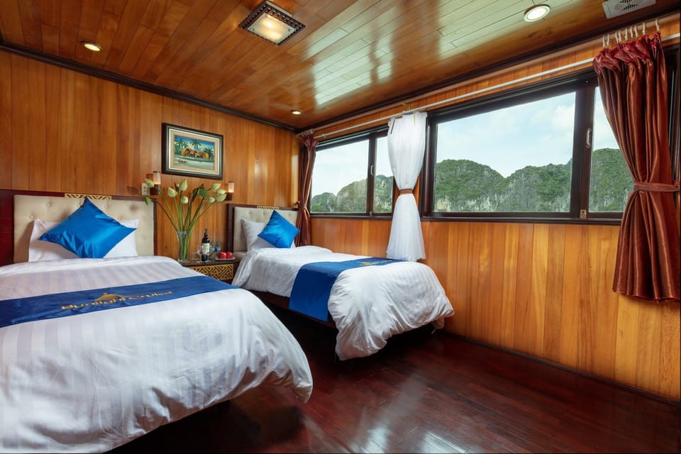 Deluxe Double or Twin Room | In-room safe, desk, blackout drapes, free WiFi