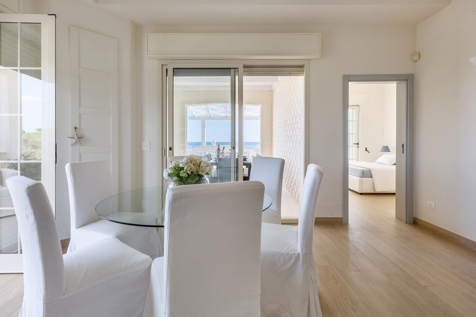 Comfort Apartment, 2 Bedrooms | Dining room