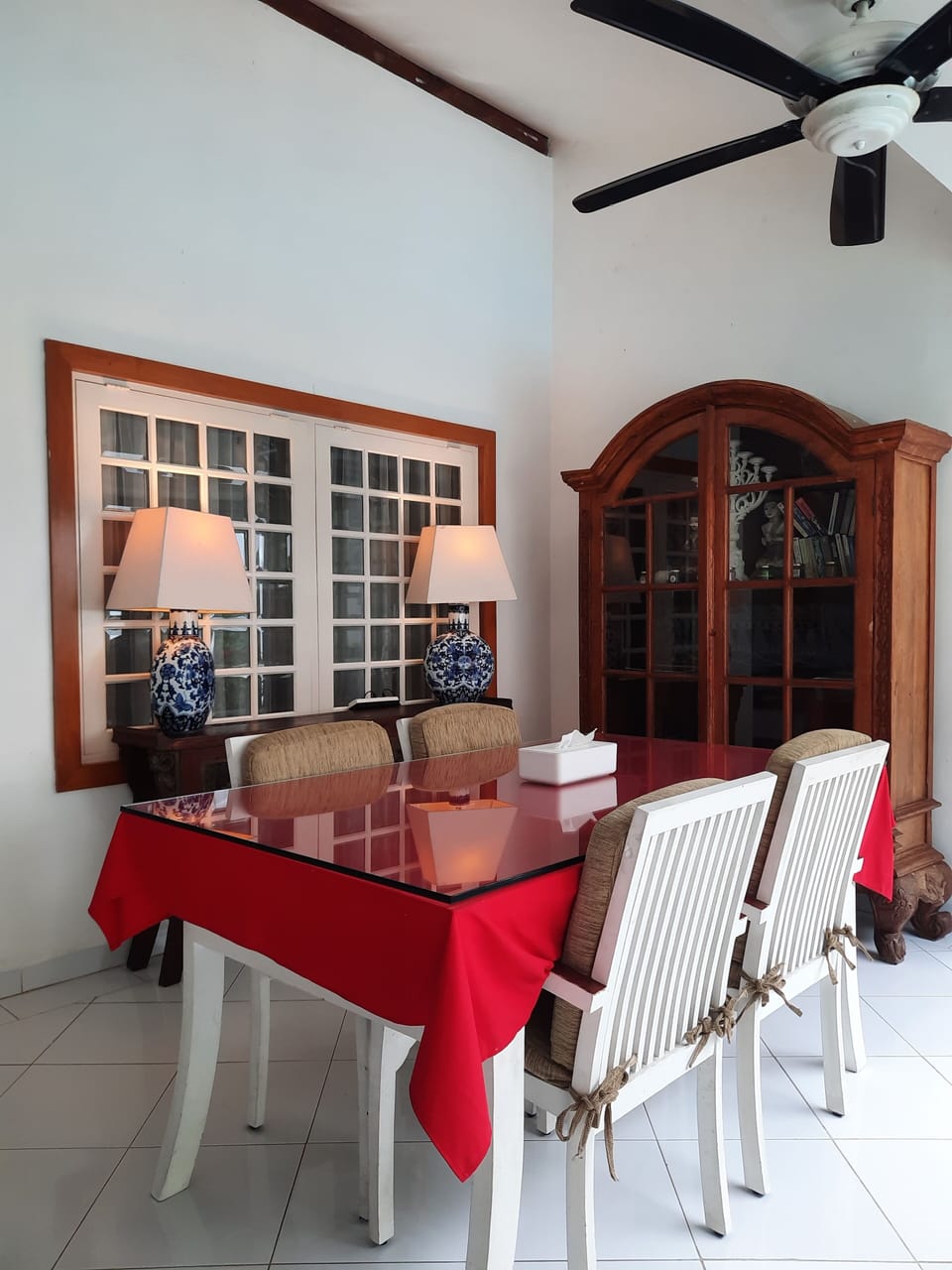 Family Villa, 3 Bedrooms | In-room dining
