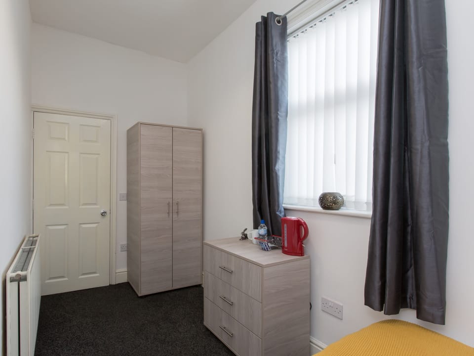 Double Room, Shared Bathroom | 1 bedroom