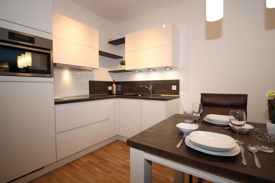 Apartment (W45, incl. end cleaning fee €91) | In-room dining