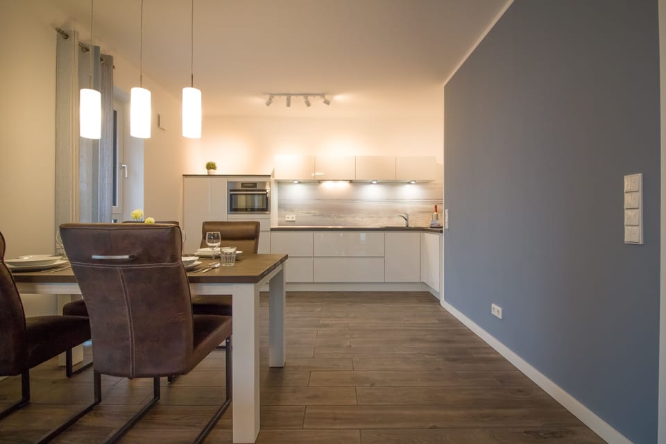Apartment (W46, incl. end cleaning fee €91) | Private kitchen | Full-size fridge, microwave, oven, stovetop