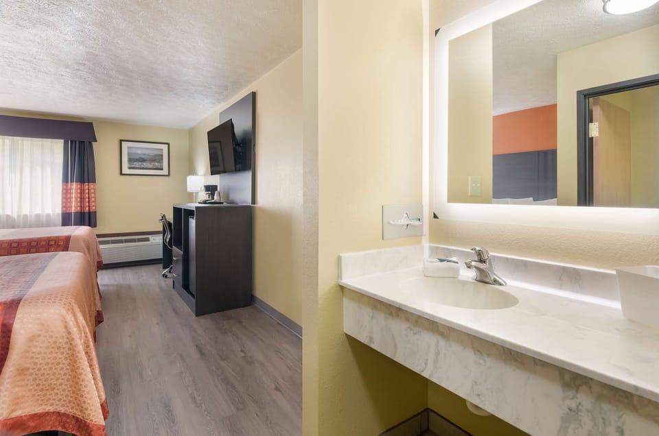 Room, 2 Queen Beds, Non Smoking | Desk, free WiFi, bed sheets, wheelchair access