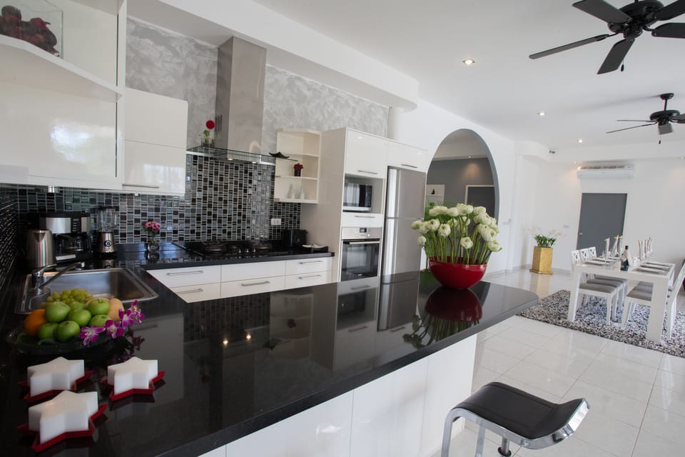5-Bedrooms Private Pool Villa | Private kitchen | Fridge, microwave, oven, stovetop