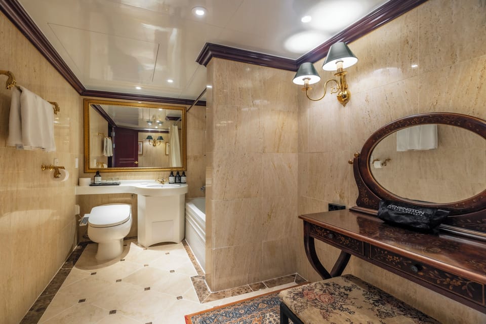 Suite Room, Western Style | Bathroom | Separate tub and shower, hair dryer, bathrobes, slippers