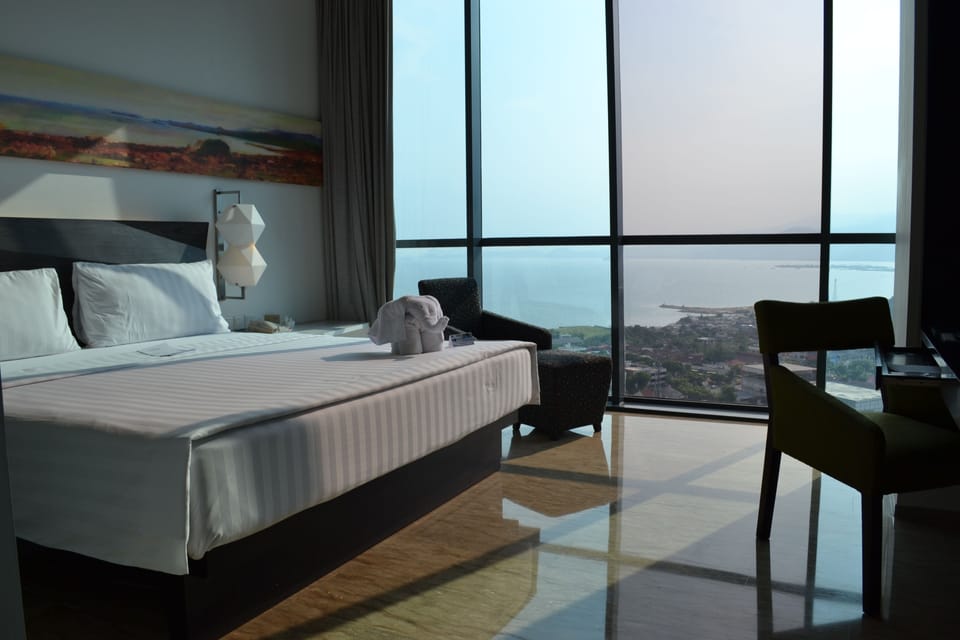 Beach/ocean view