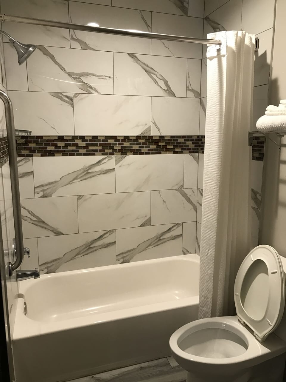 Standard Room, 2 Queen Beds | Bathroom | Combined shower/tub, hair dryer, towels