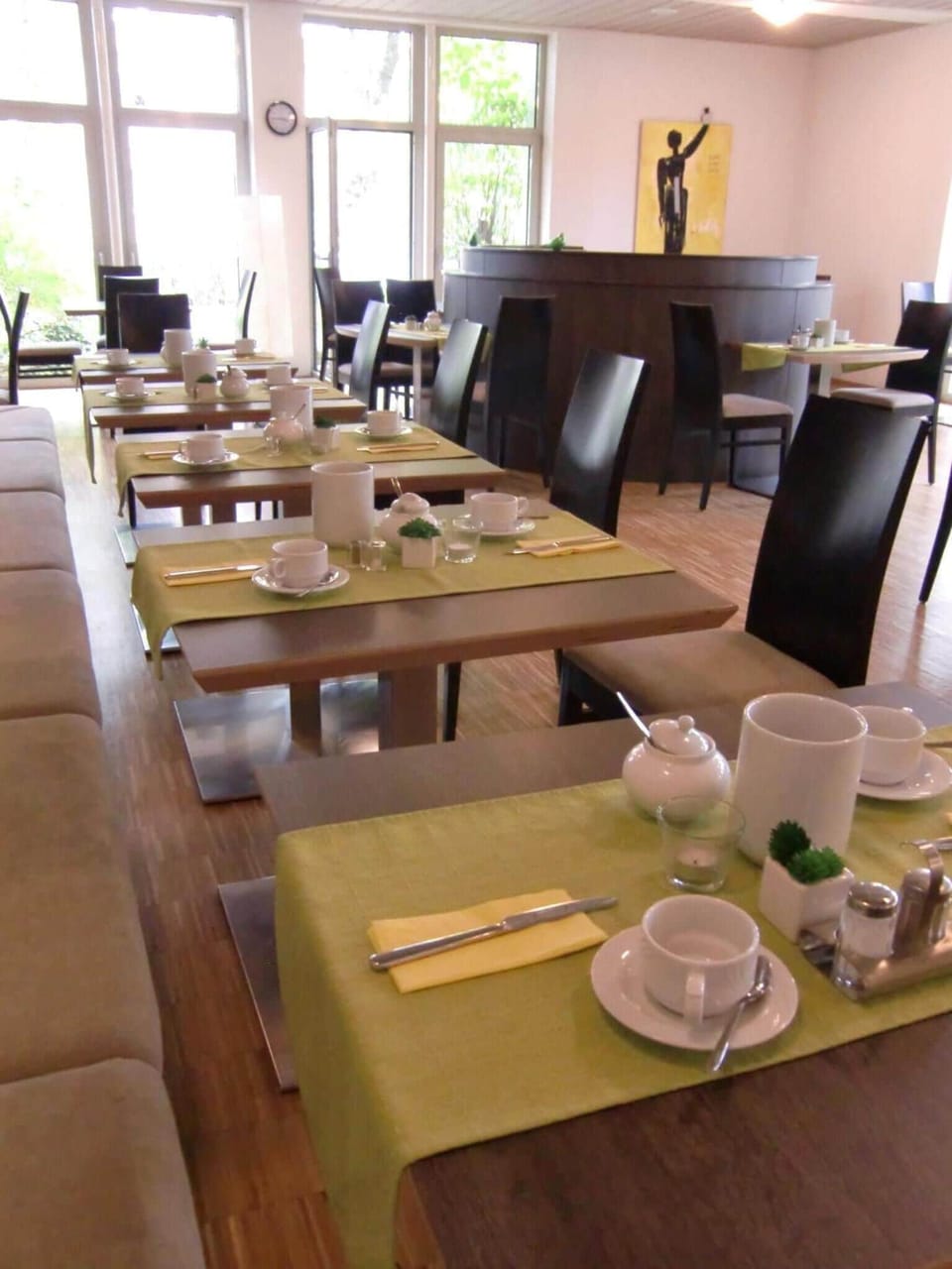 Free daily full breakfast