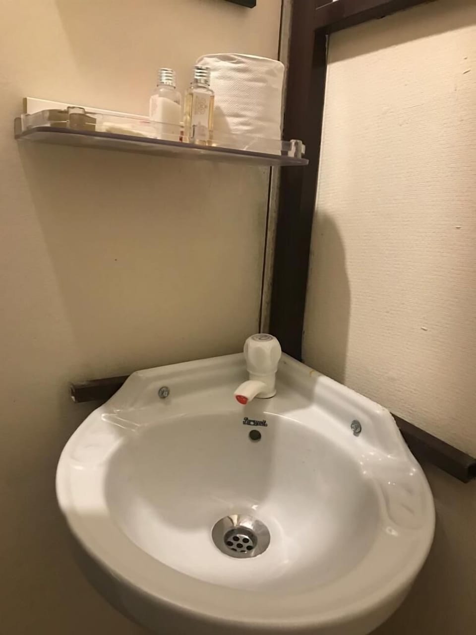 Shower, rainfall showerhead