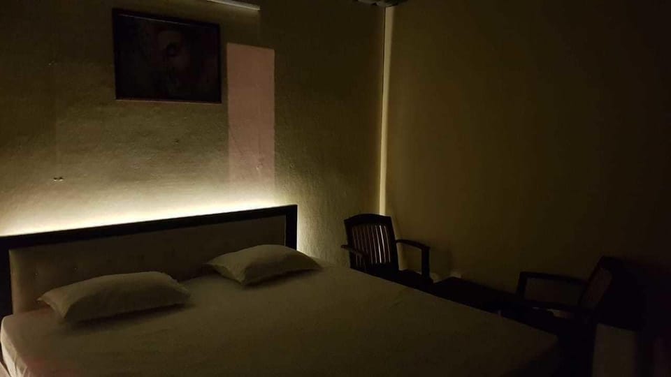 Deluxe Double Private Cottage | Individually decorated, individually furnished, wheelchair access