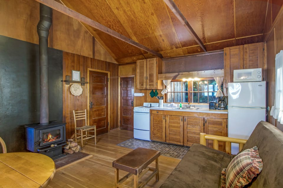 Standard Cabin, 2 Bedrooms, Non Smoking, Beach View | Private kitchen | Fridge, microwave, coffee/tea maker, toaster