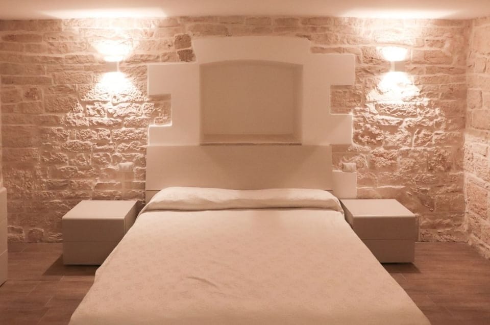 Comfort Triple Room | Rollaway beds (surcharge), WiFi (free), bed sheets